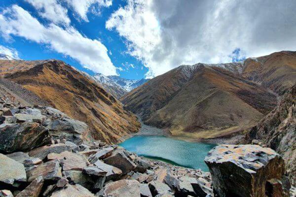 Turquoise Lake Ikh Bogd Mountain